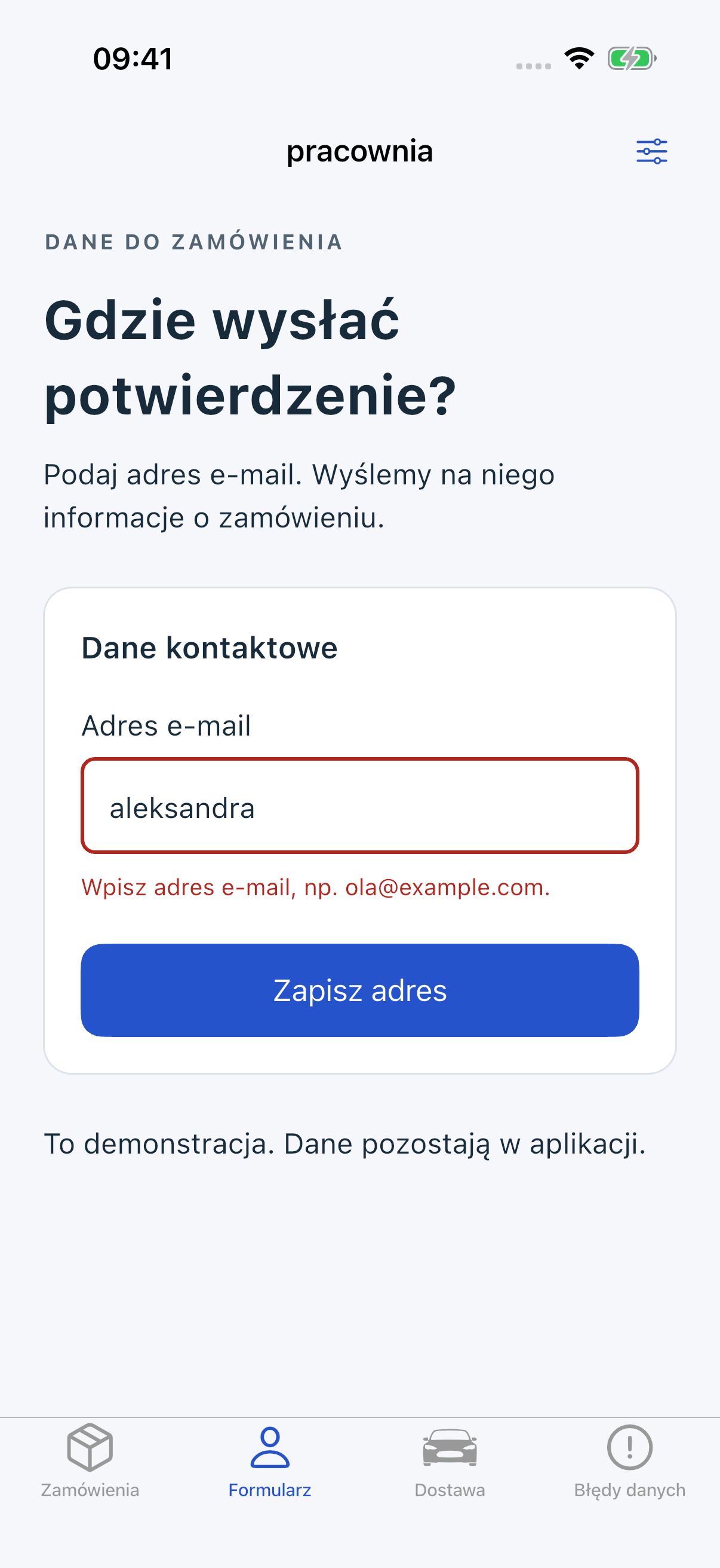Pracownia iOS: ten sam adres z widocznym komunikatem Wpisz adres e-mail, np. ola@example.com.
