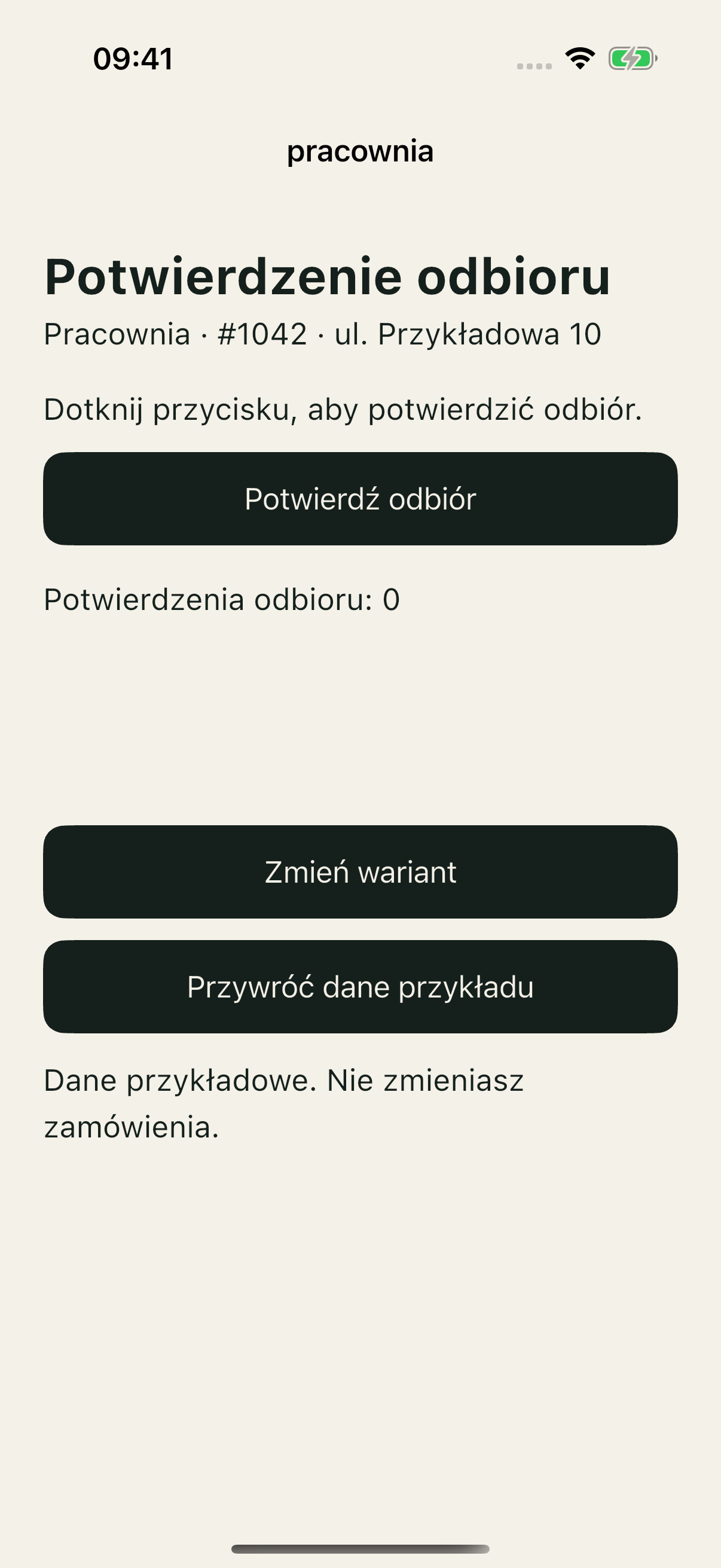 iPhone 17 Simulator iOS 26.5: good po naciśnięciu, odsunięciu i zwolnieniu poza Potwierdź odbiór; licznik potwierdzeń pozostaje 0.