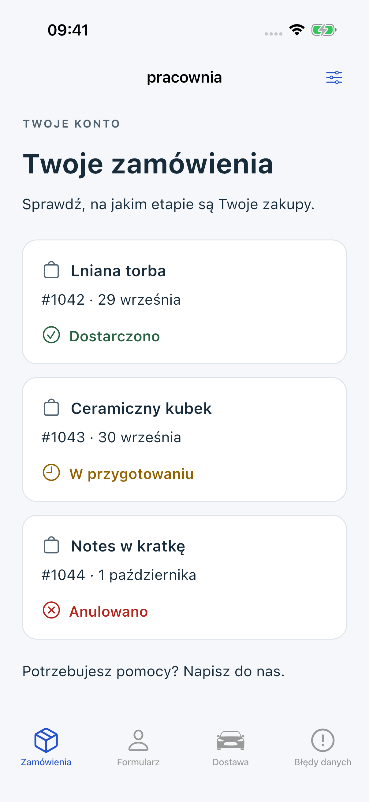 Pracownia iOS Cupertino: przy każdym zamówieniu nazwa statusu Dostarczono, W przygotowaniu albo Anulowano i odpowiadający symbol.
